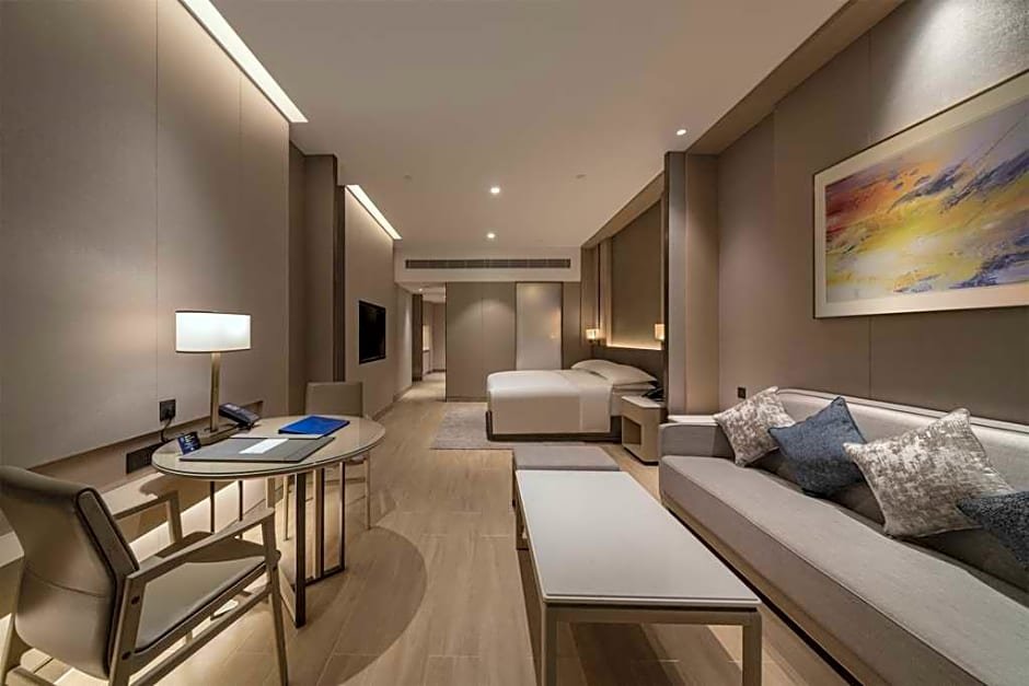 Фото DoubleTree by Hilton Shenzhen Nanshan Hotel & Residences