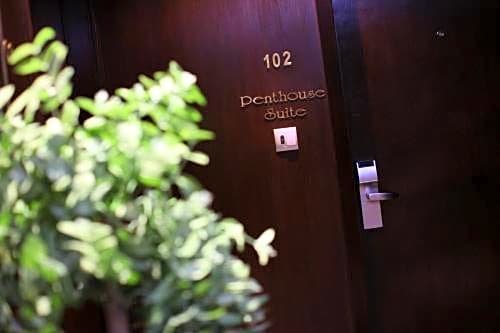 Фото Фор Пойнтс бай Шератон Лахор