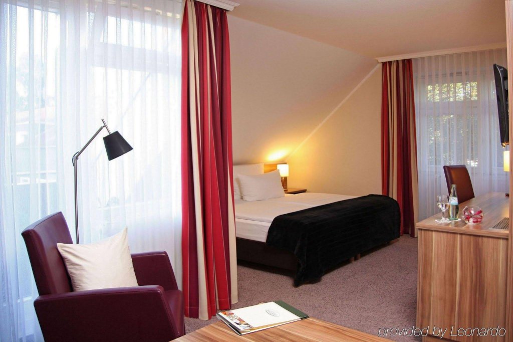 Фото Hotel am Schloss Ahrensburg