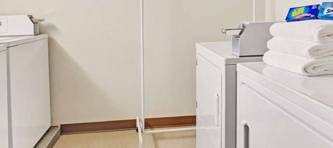 Фото Microtel Inn & Suites by Wyndham Cheyenne