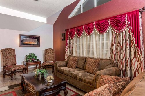 Гостиница Microtel Inn & Suites by Wyndham Salt Lake City Airport в Солт-Лейк-Сити