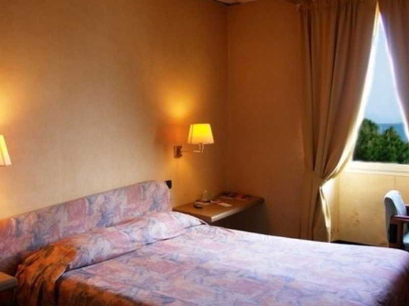 Фото Hotel Tripoli