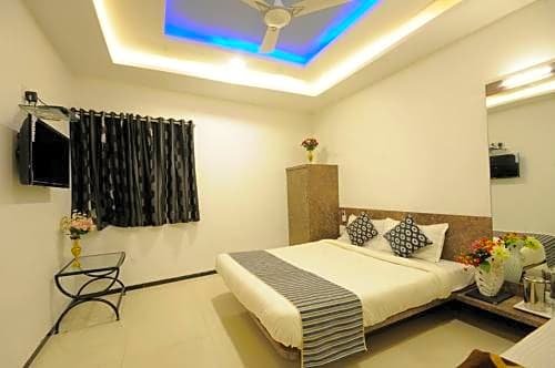 Фото Hotel Vyankatesh