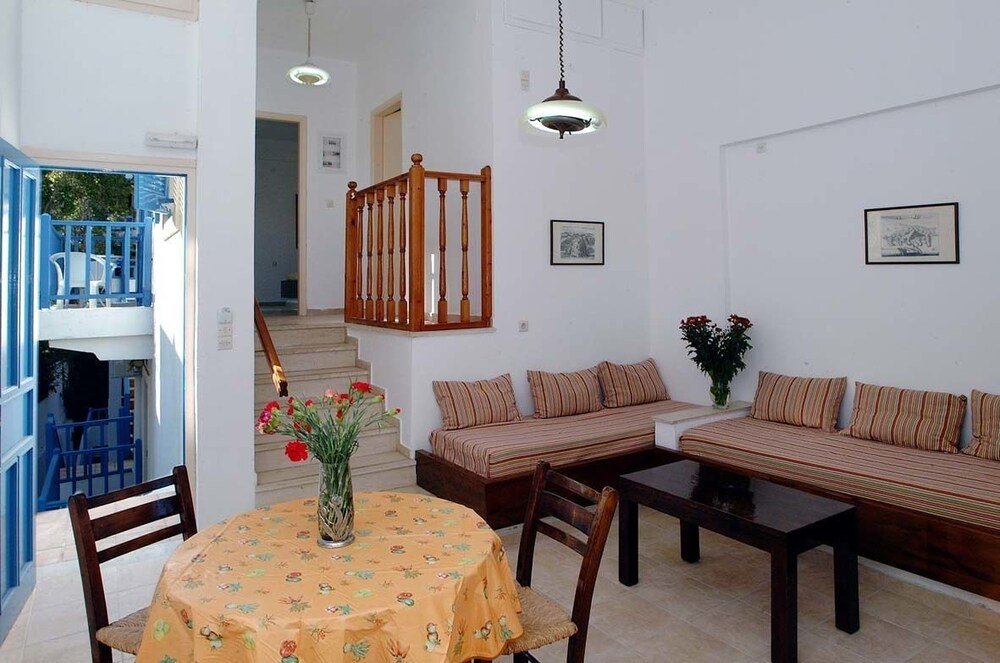 Фото Elalia Apartments