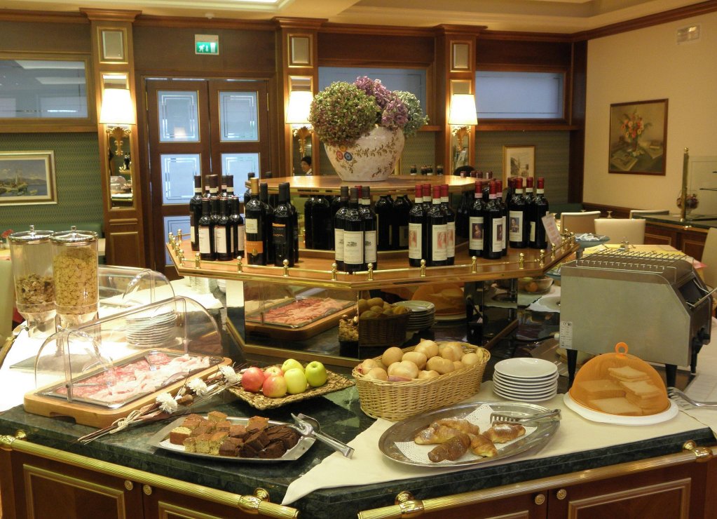 Фото Hotel Il Chiostro