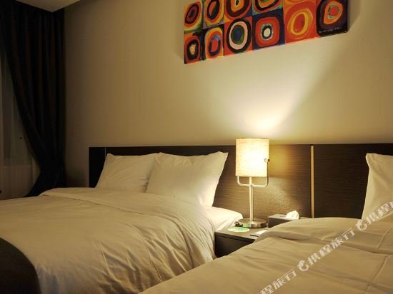 Фото Yongin Central Co'op Hotel