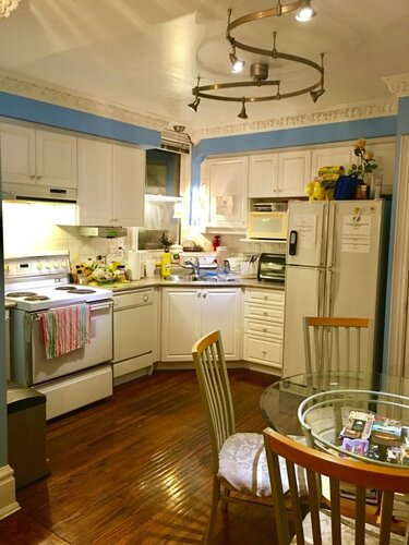 Внешний вид отеля Comfy Guest House в Торонто, фото 5