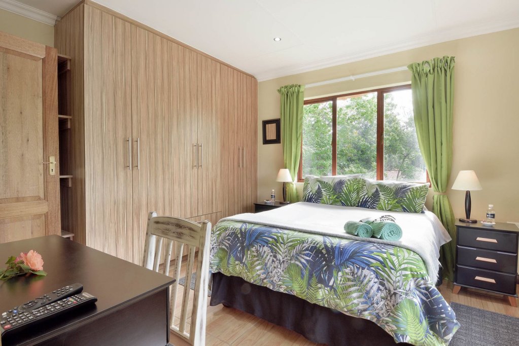 Фото The Cottage