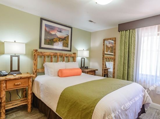 Фото Pioneer Lodge