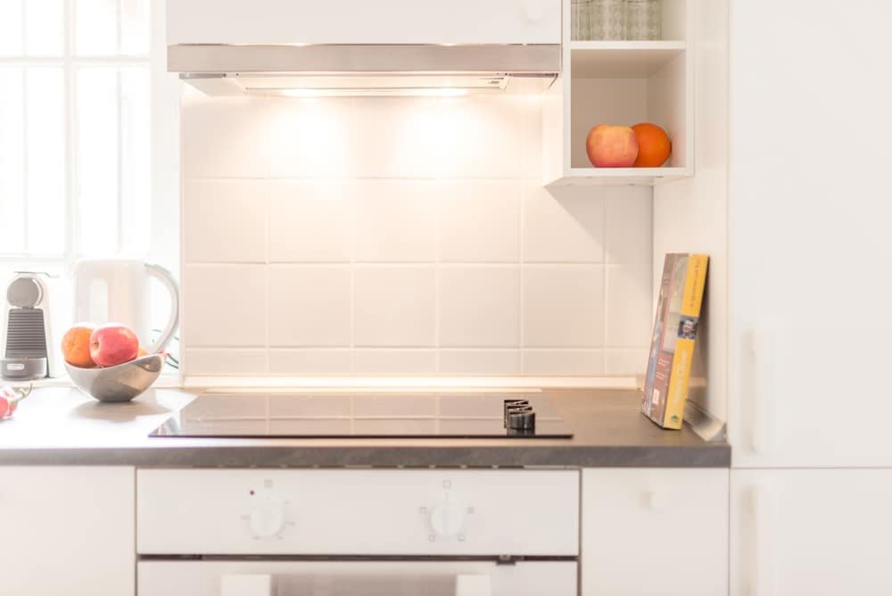 Фото Oasis Apartments - Modern Bauhaus