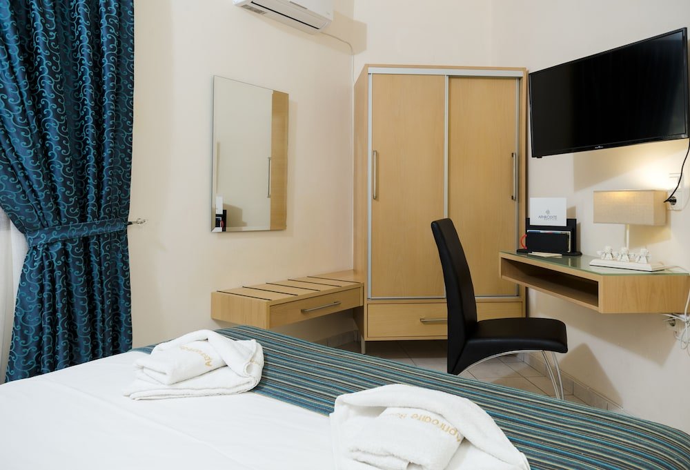 Фото Aphrodite Beach Hotel