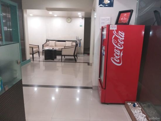 Фото Hotel Suresh Inn