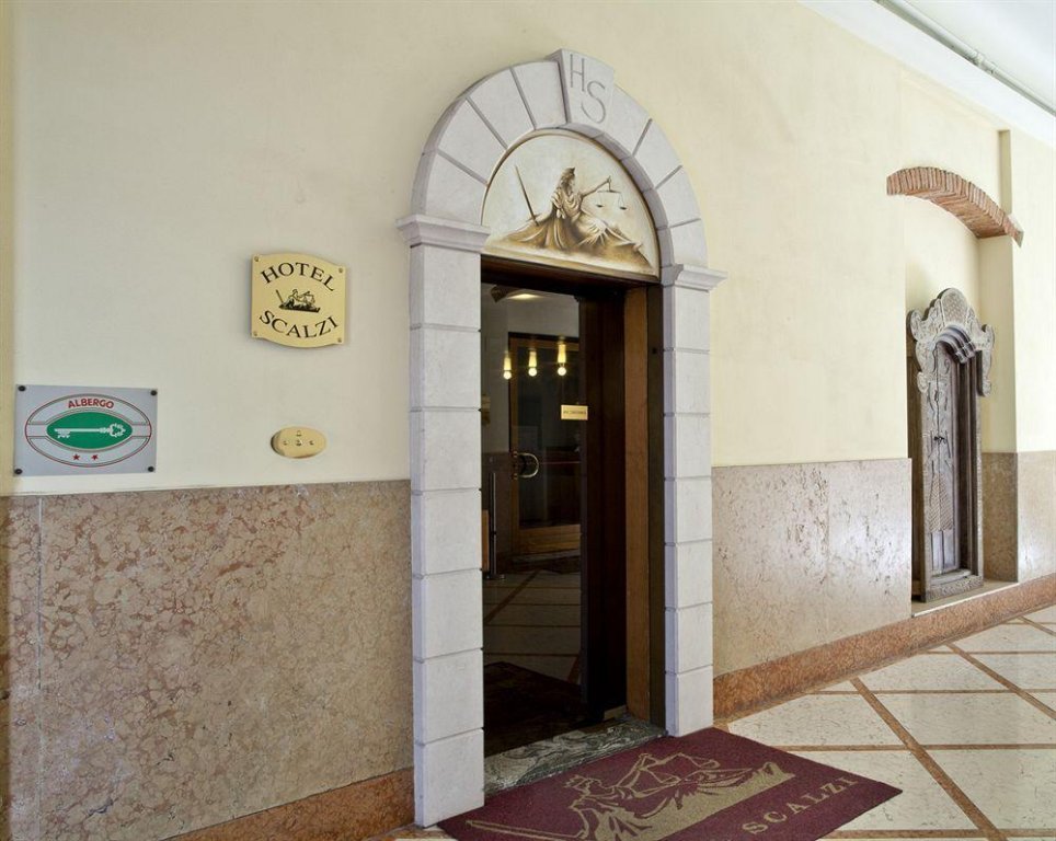 Фото Boutique Hotel Scalzi - Adults Only