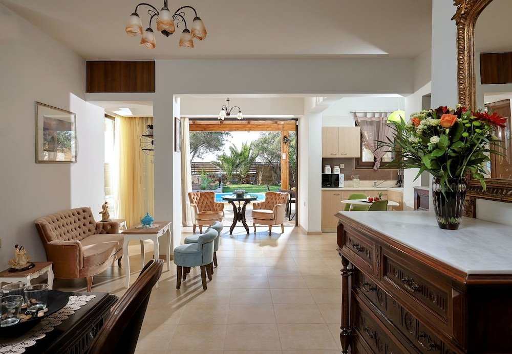 Фото Feronia Villas