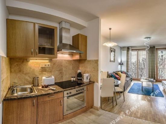 Фото Avantgarde Apartments