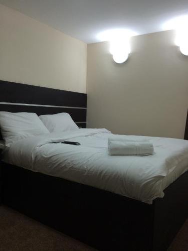 Фото New Globe Hotel