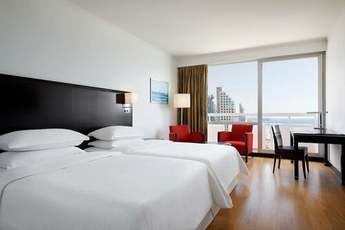 Гостиница Sheraton Tel Aviv Hotel в Тель-Авиве