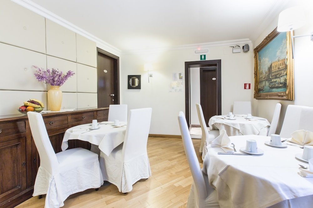 Фото Relais Piazza San Marco