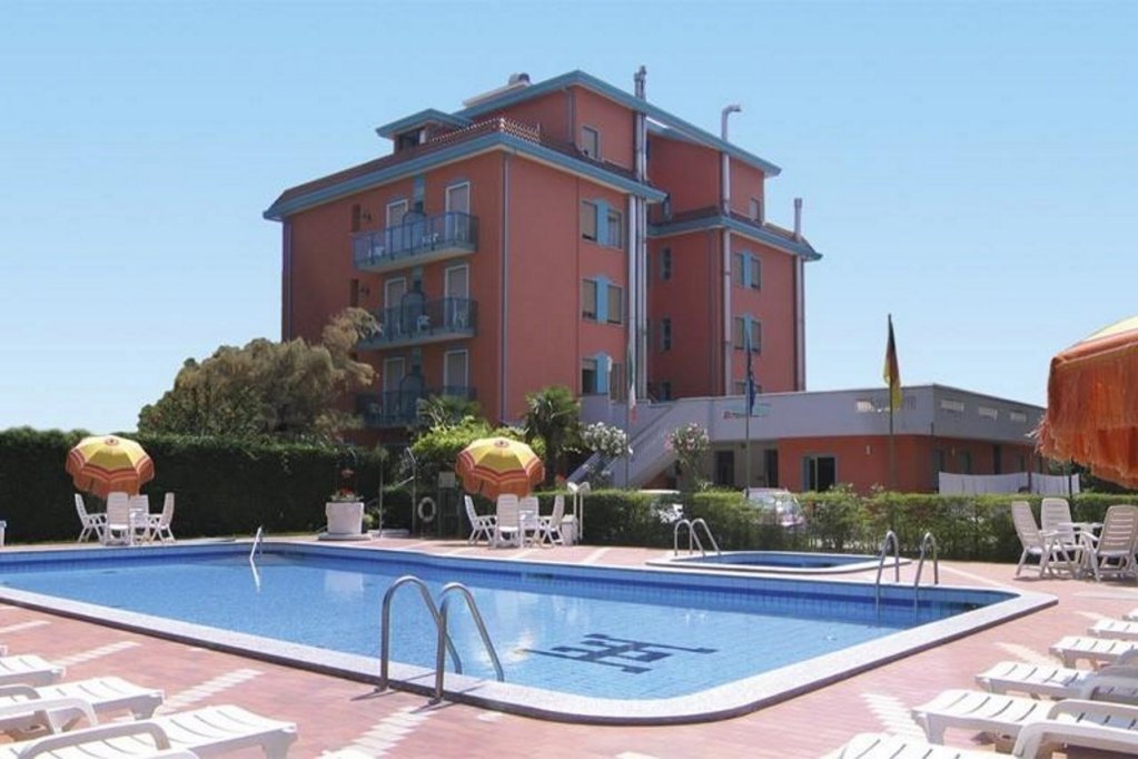 Фото Hotel Altinate