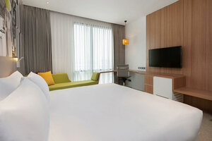 Гостиница Holiday Inn & Suites Saigon Airport, an Ihg Hotel