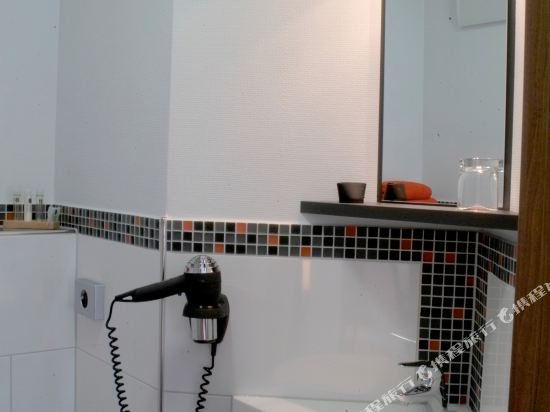 Фото Hib Hotel in Baesweiler