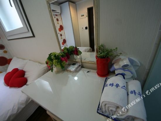 Фото Chloe Hostel