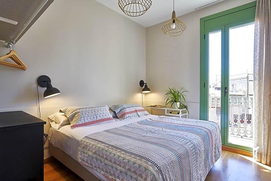 Фото Barcelona Sants Station Apartments