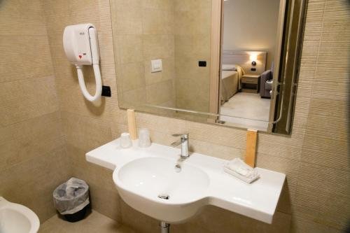 Фото San Domenico Family Hotel