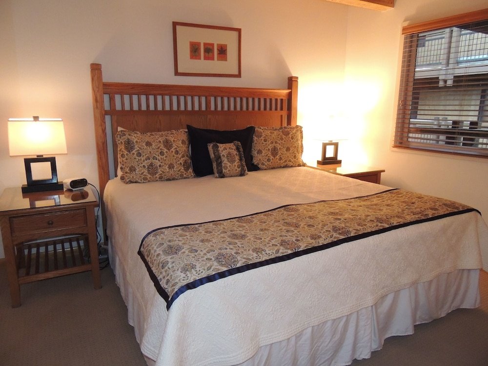 Фото Lift One Condominiums