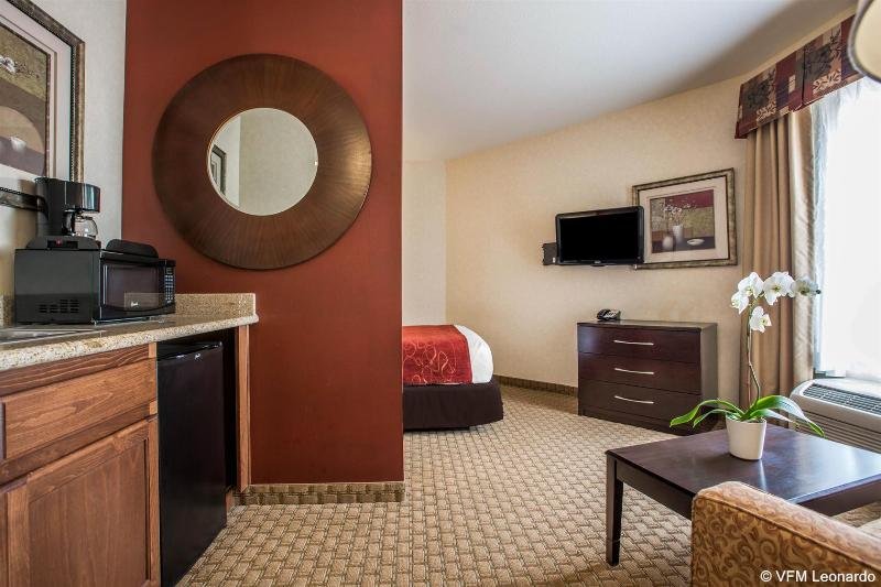 Фото Comfort Suites Barstow near I-15