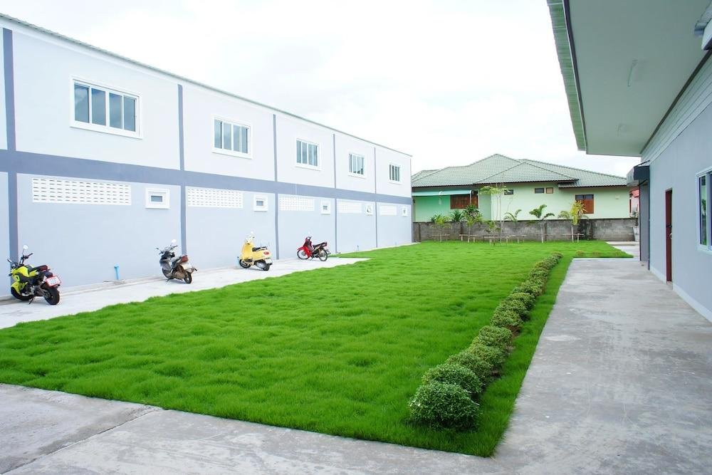 Фото Thanaphat Place