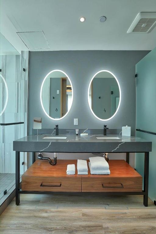 Фото The Glenmark, Glendale, a Tribute Portfolio Hotel