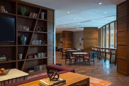 Фото Renaissance Columbus Westerville-Polaris Hotel