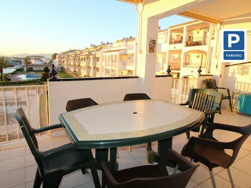 Жильё посуточно Apartment With a View of the Canal and Wide Surroundings в Эмпуриабраве