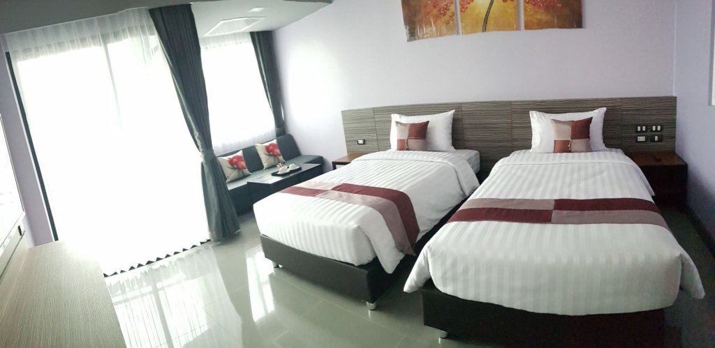 Фото Lakkhana Poolside Resort