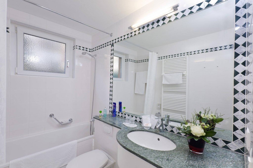 Фото Fred Hotel Leonhardstrasse Self Check-in