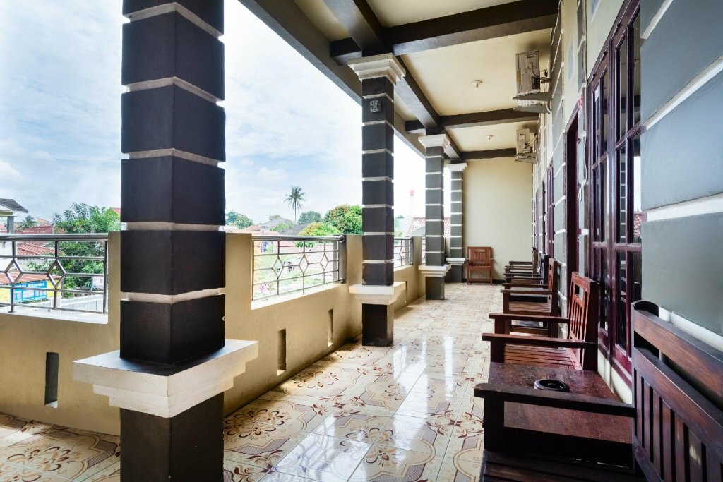 Hotel Oyo 3044 Adelia Residence, Palembang, photo