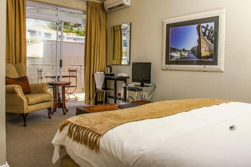 Гостиница 3 On Camps Bay в Кейптауне