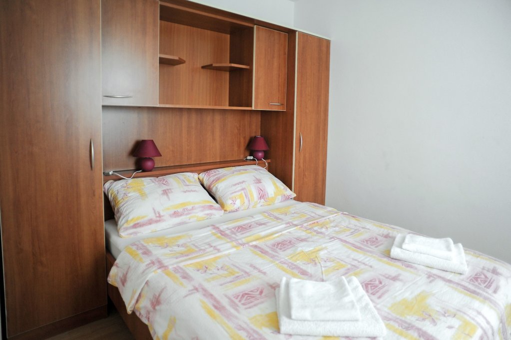 Фото Apartments Caska VI