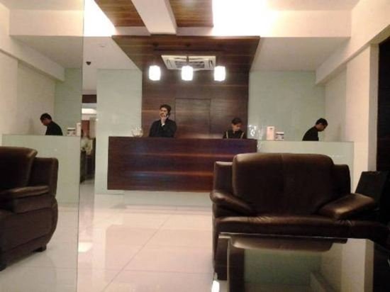 Фото Keys Select by Lemon Tree Hotels, Nestor, Mumbai