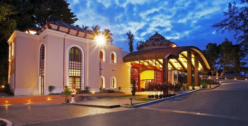 Фото отеля 2