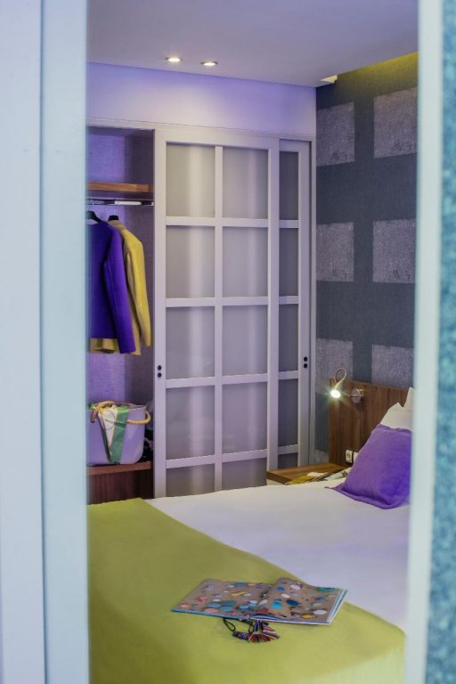 Фото Novus City Hotel