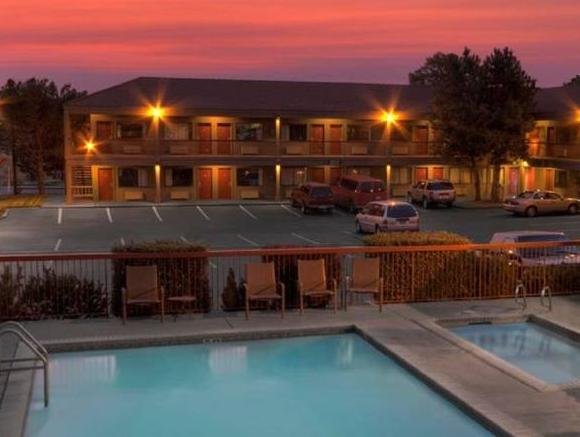 Фото Campfire Hotel