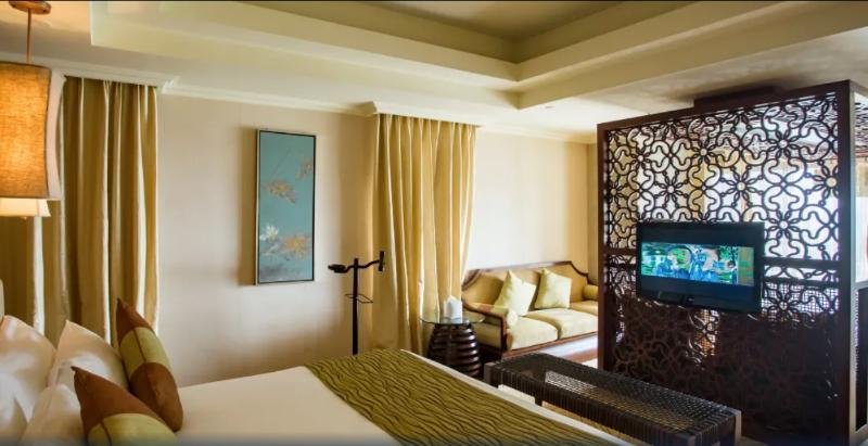 Фото New Century Resort Jiu Long Lake Ningbo