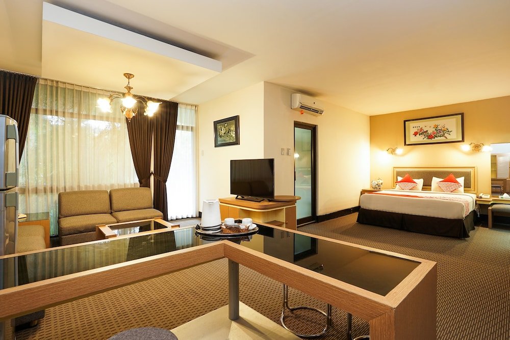 Фото New Grand Park Hotel