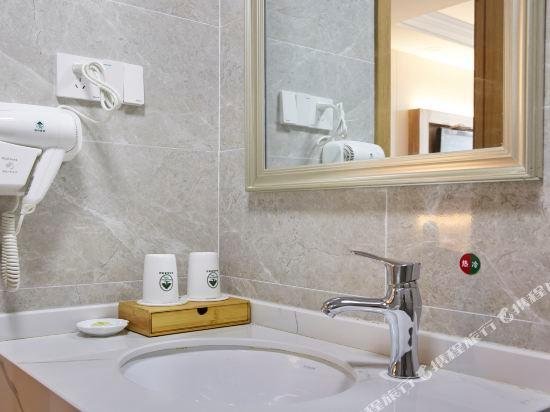 Фото GreenTree Inn Nanjing Xinjiekou Subway Station Express Hotel