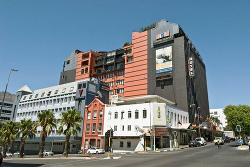 Гостиница Cape Town Lodge Hotel в Кейптауне