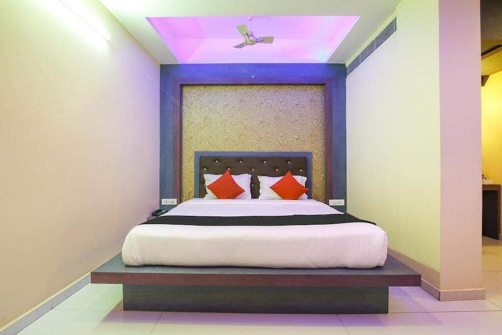 Фото Hotel Pratap Iinternational by ShriGo Hotels