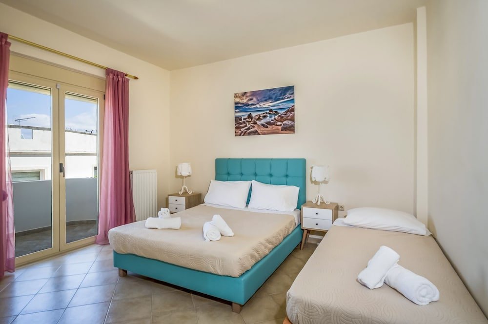 Фото Dione Apartment with Terrace near Kalathas beach