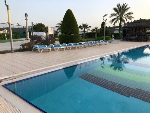 Гостиница Stunning 4 Bedroom Private Villa - With Pool в Миласе